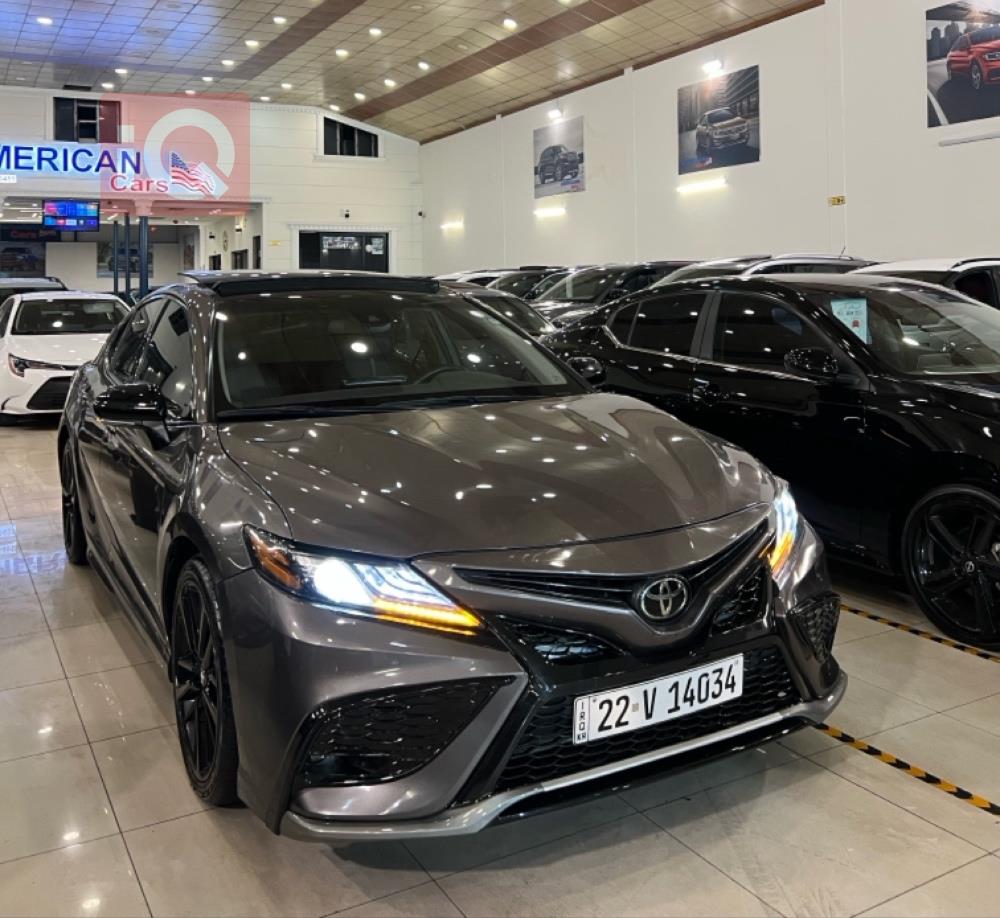 تۆیۆتا کامری